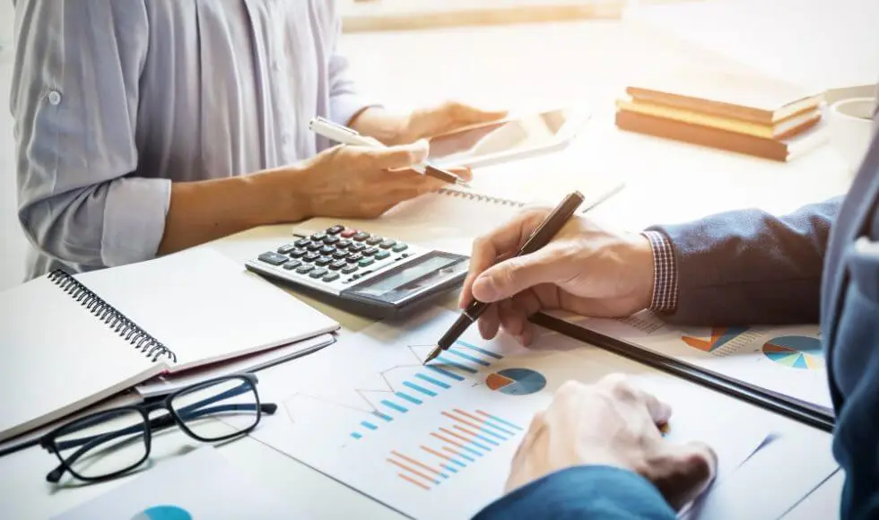 Unleashing Term Life Insurance: Know What Happens After Your Term Life Insurance Expires!